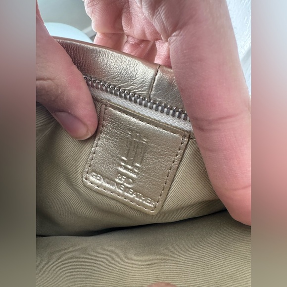 Champagne Gold Genuine Leather Bag RFID Protective Quiet Luxury - Picture 5 of 8